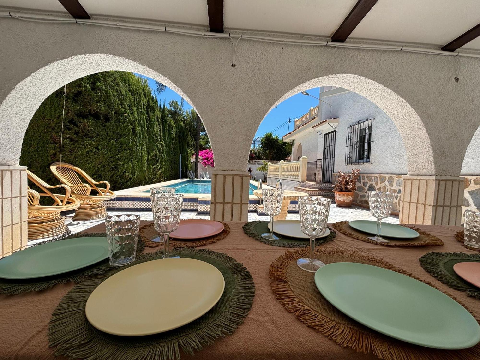 Villa Con Piscina A 5 Min A Pie De La Playa Y Pau5 El Campello Esterno foto